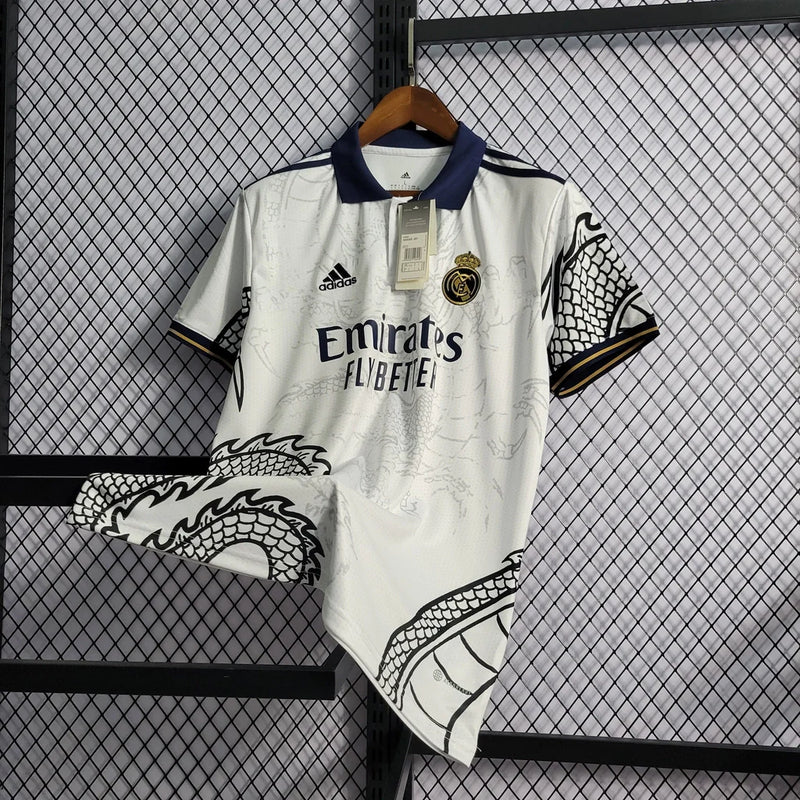 Camisa Real Madrid Dragão Concept Adidas Torcedor 2022/23 Masculino Branco