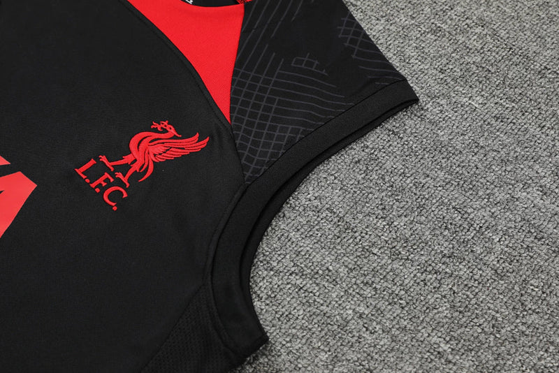 Conjunto Regata Liverpool Training 2022/23 Nike - Preto