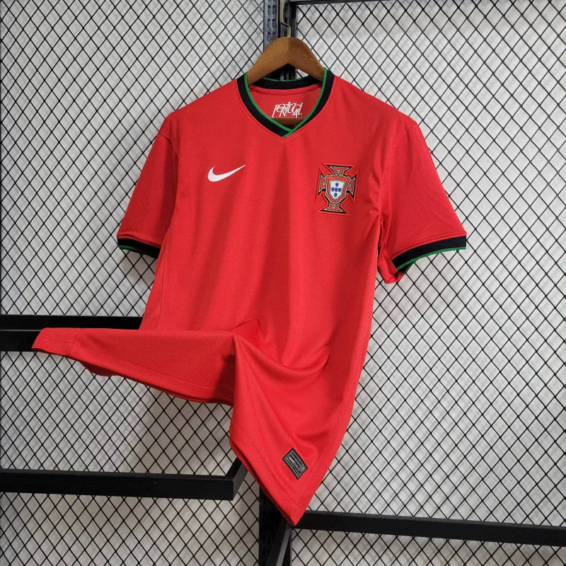 Camisa Seleção Portugal I Home Nike Torcedor 2024/25 Masculino  Vermelho