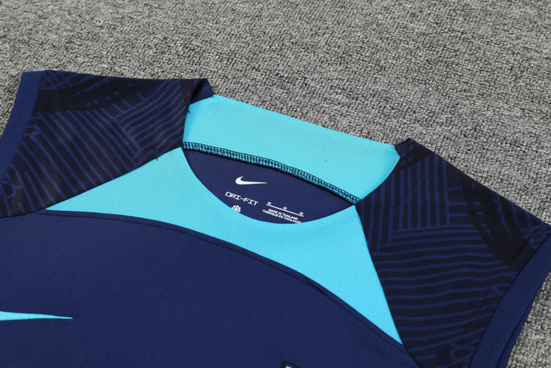 Conjunto Regata Inglaterra 22/23 Nike - Azul Royal