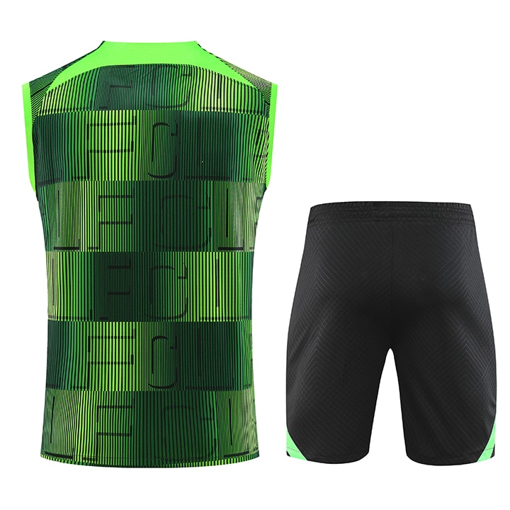 Conjunto Regata Liverpool Nike 2023/24 Verde