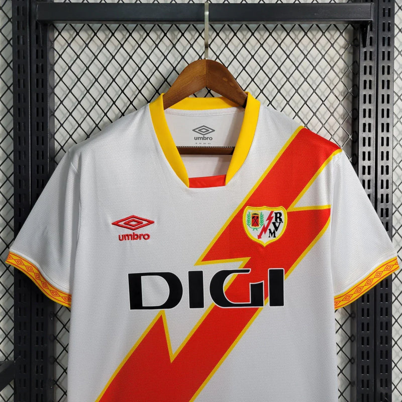 Camisa Rayo Vallecano Umbro Masculino 23/24 Branco