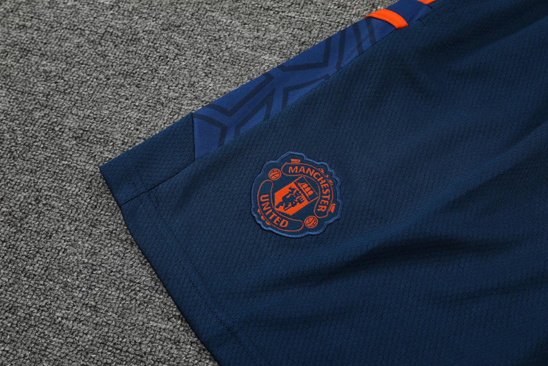 Conjunto Regata Manchester United 22/23 Adidas - Azul+Laranja