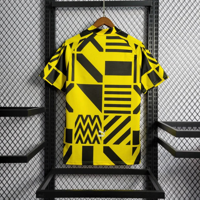 Camisa Borussia Dortmund Pré-Jogo Puma 22/23 Torcedor Masculino Amarelo