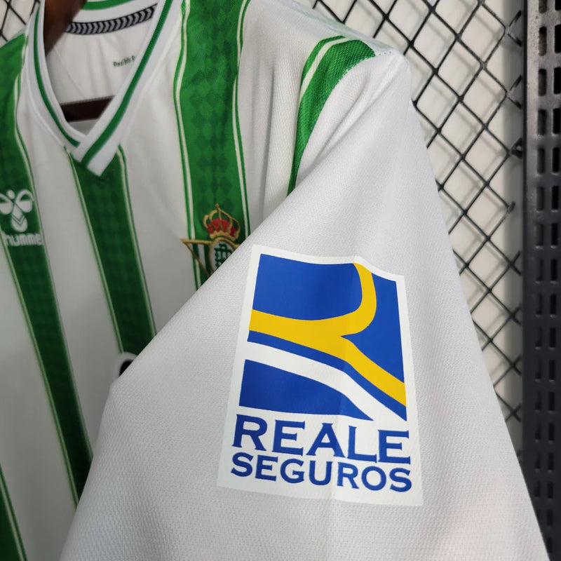 Camisa Real Betis Hummel 23/24 Torcedor Masculino Verde e Branco