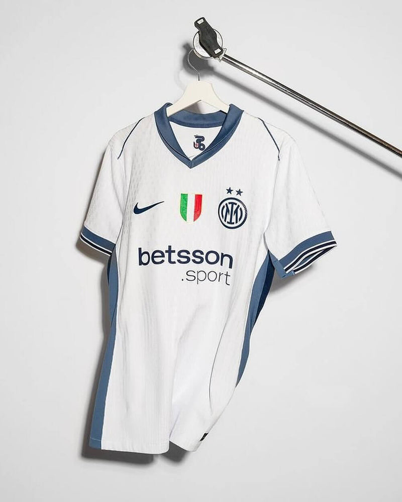 Camisa Inter de Milão II Away Nike Torcedor 2024/25 Masculino Branca