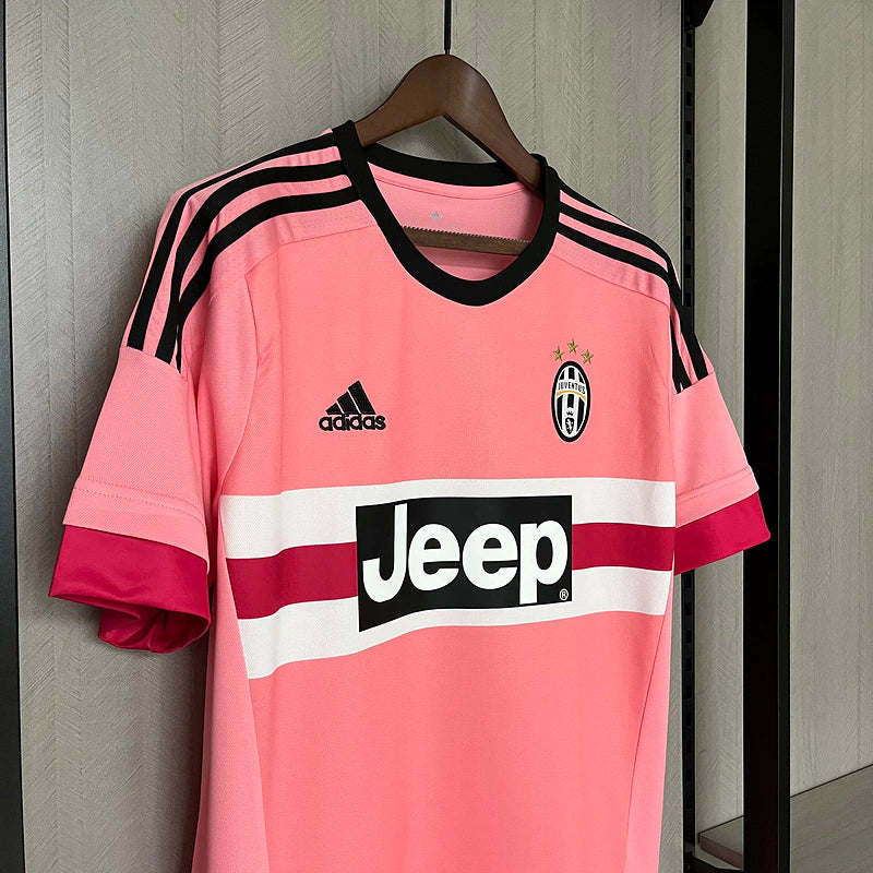 Camisa Retrô Juventus II Away 2015/16 Adidas Masculino Rosa