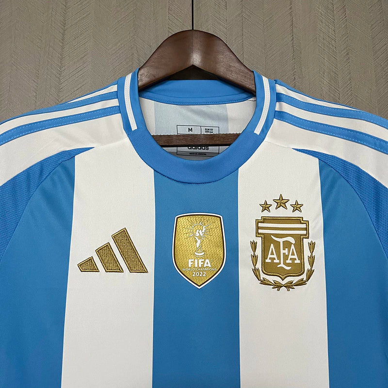 Camisa Adidas Argentina Copa América Torcedor 2024/25 Masculino Branco e Azul Celeste