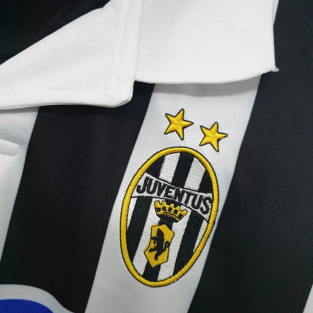 Camisa Juventus Retrô 2011/2012 Preta e Branca - Nike