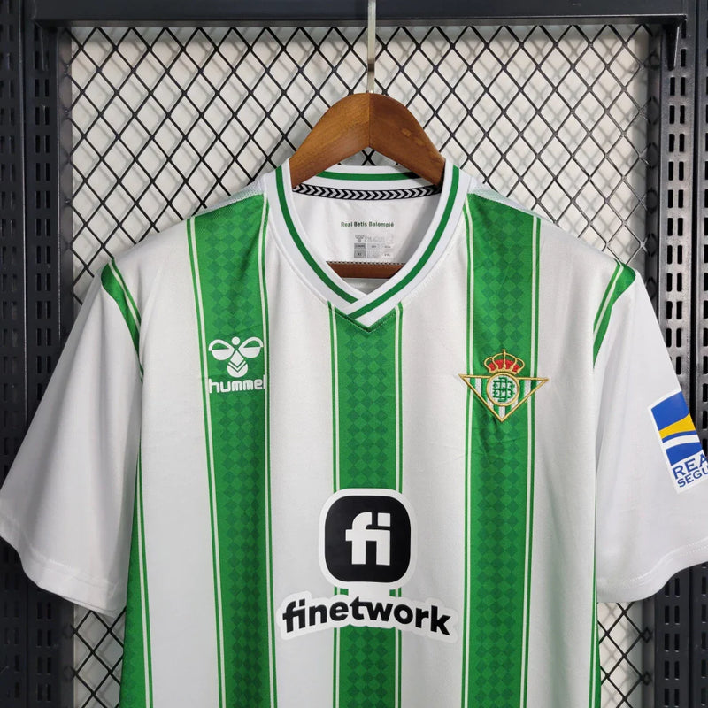 Camisa Real Betis Hummel 23/24 Torcedor Masculino Verde e Branco