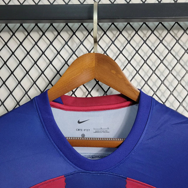 Camisa Barcelona Manga Longa Torcedor- 23/24 Nike Masculino Azul e Grená