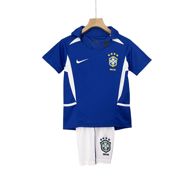 Conjunto Infantil Brazil 2002 Away Nike