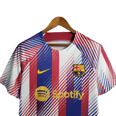 Camisa Barcelona Treino 23/24 - Torcedor Nike Masculina - Branco