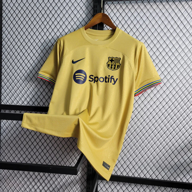 Camisa Nike Barcelona II Nike Torcedor 2022/23 Masculino Dourado